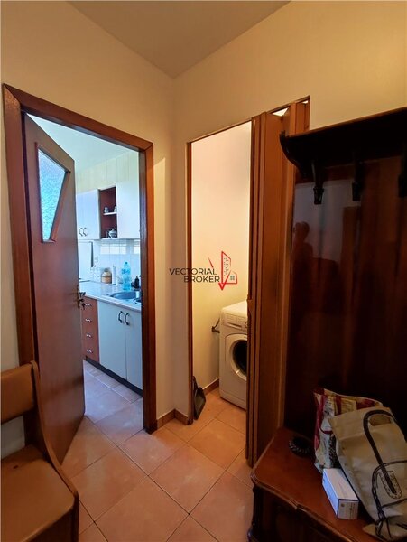 Colentina McDonalds Pozitie excelenta, renovat- bloc din 1978, reabilitat